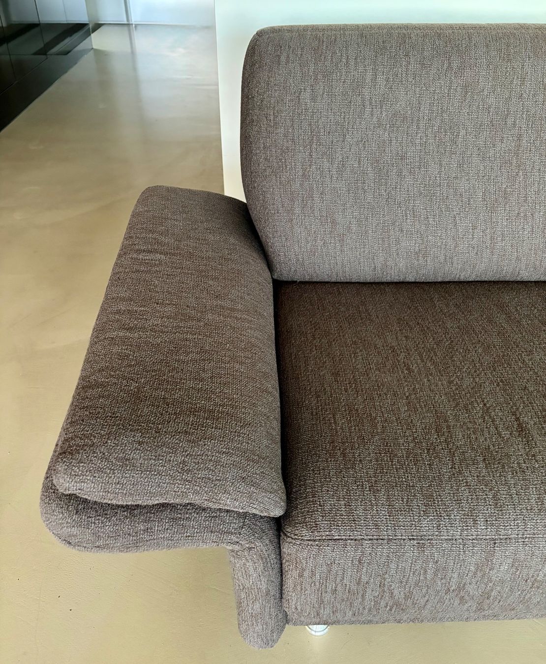 Divani: 2er-Stoff-Sofa, braun meliert, Top Zustand – Usato da Bruetten venduto da Kali10 1