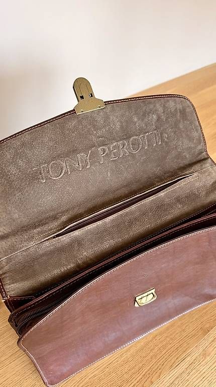 Valigie & Borse: Tony Perotti Leder Aktentasche - abschliessbar – Usato da Kloten venduto da buc_ddm2 1