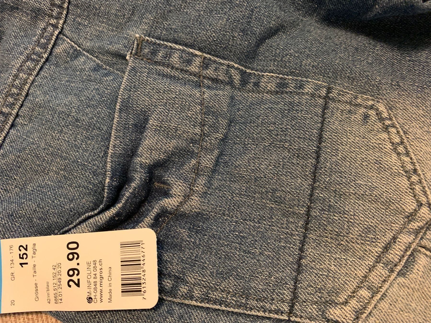 Pantaloni: Knaben Jeans Bermudas Gr 152 Neu – Nuovo e nell'imballaggio originale da Zürich venduto da Gross9 3