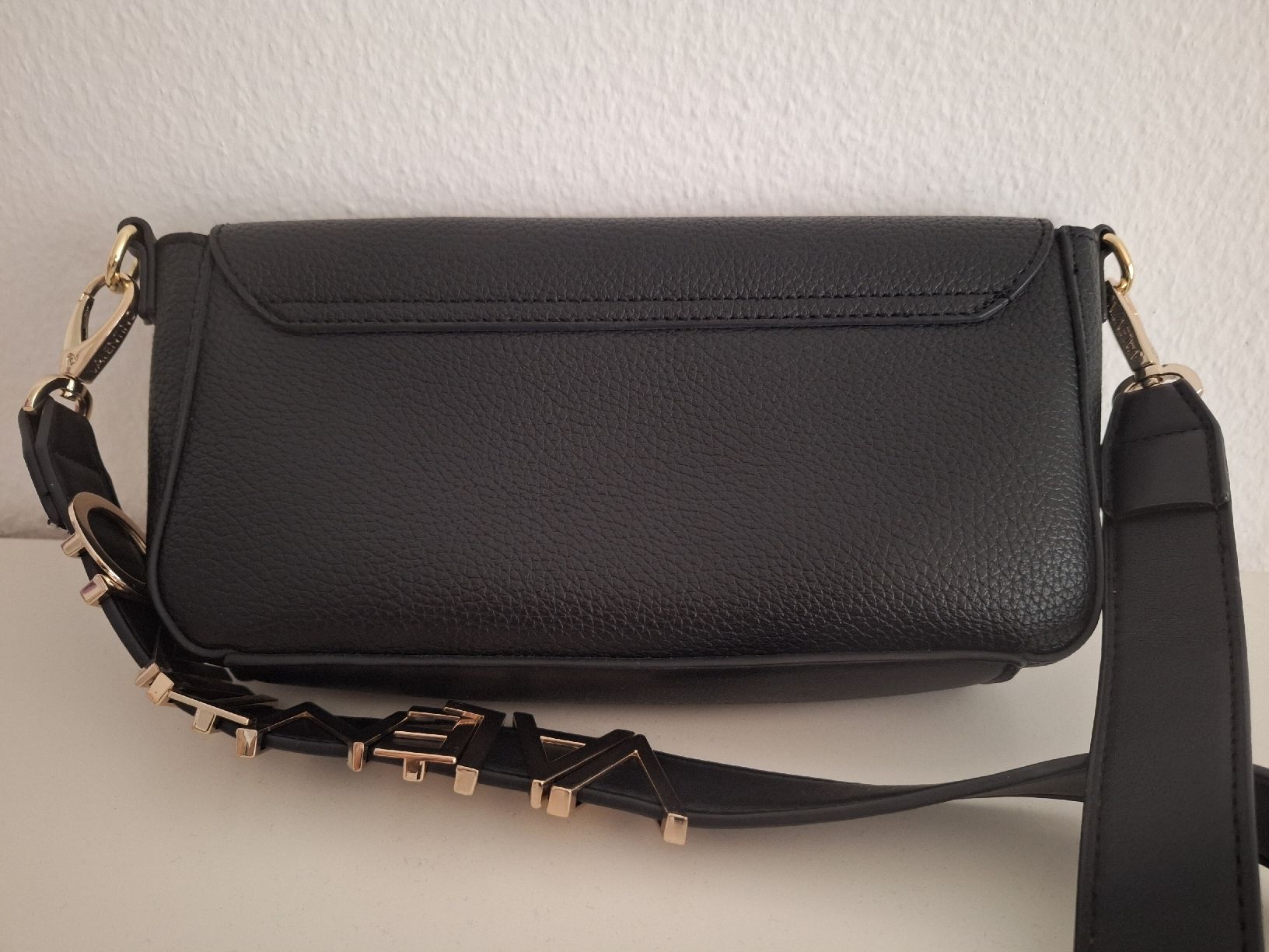 Valentino Taschen für Damen: Valentino Tasche – Gebraucht aus Mumpf von SwissDi 4