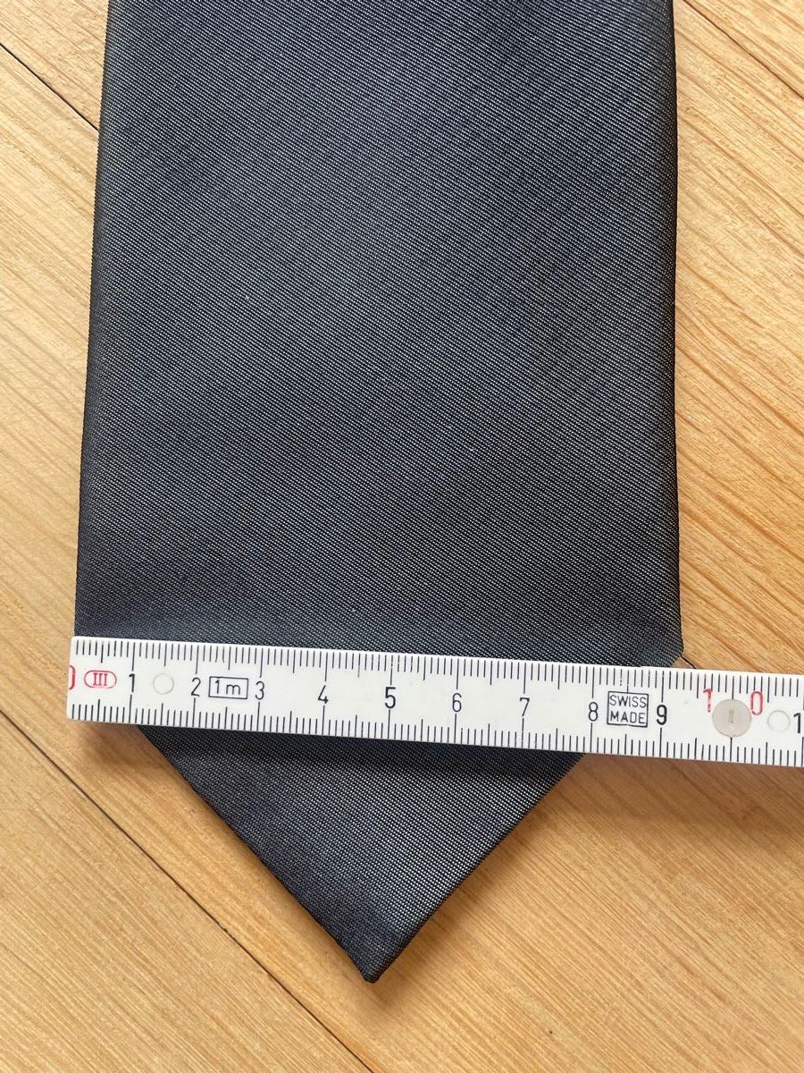 Krawatten: Elegante Seidenkrawatte Armani – Gebraucht aus Zürich von TheWickerman 1