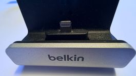 Belkin Charge – Lightning Ladestation für iPhone / iPod