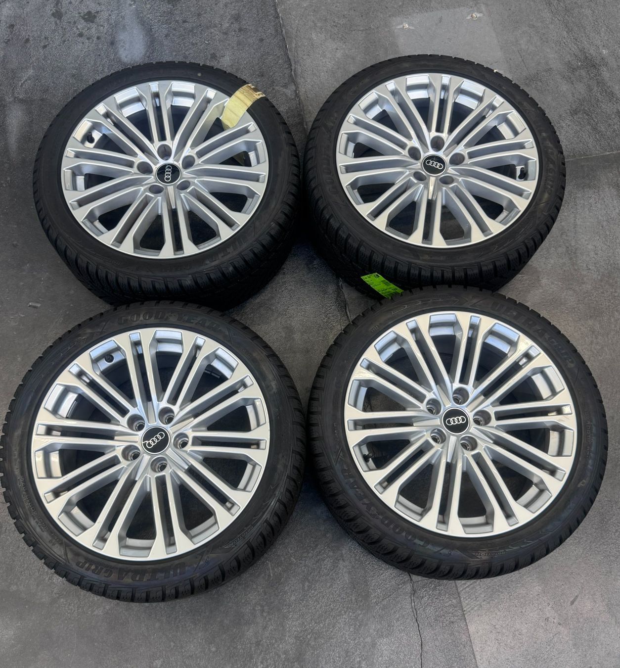 Audi Pneumatici & Ruote complete: Originale Audi A5 - S5  Winterkompletträder 18" – Usato da Arbon venduto da MeineHandelsWare