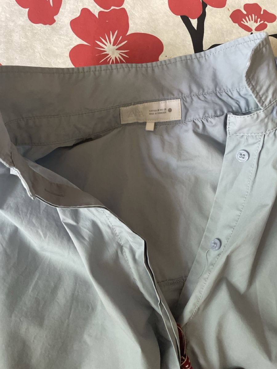 Zara Camicette: Leichte Sommerbluse ü. mhellblau, Grösse M, top Zustand – Nuovo (secondo la descrizione) da Basel venduto da Jul17 4