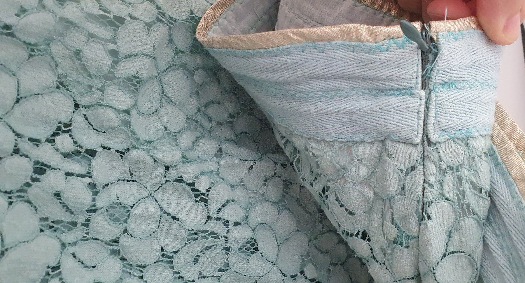 Sandro Gonne: SANDRO skirt 38 – Usato da Buchs AG venduto da sxf96 1