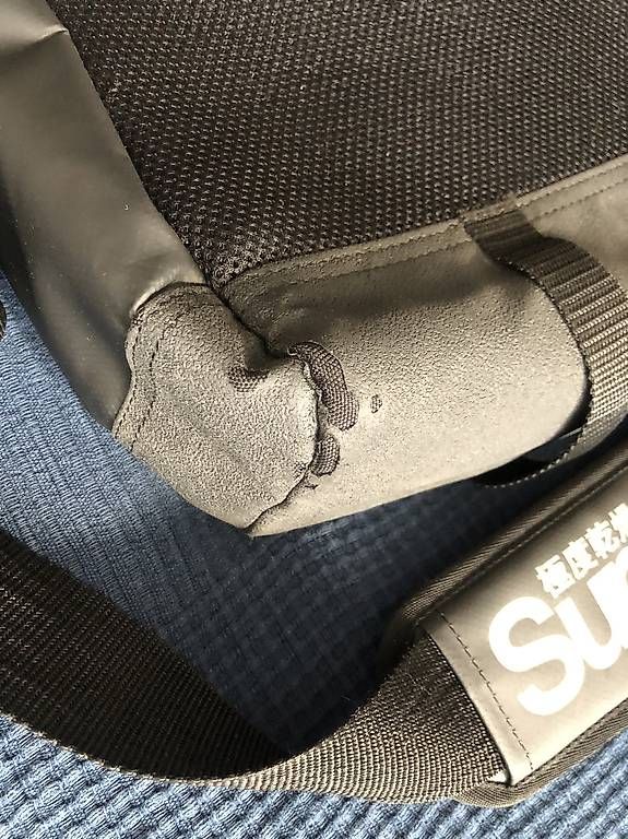 Superdry Borse: Superdry Umhängetasche – Usato da Ittigen venduto da Ganjaiii 3