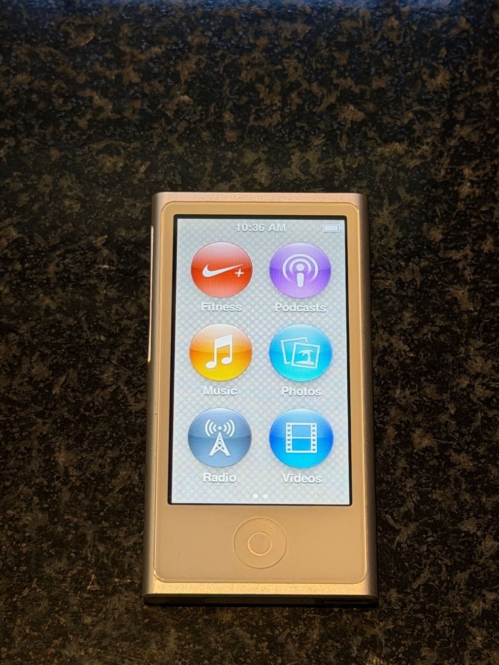 Apple Lettore multimediale portatile: iPod nano 7 16gb – Usato da Lausanne venduto da loz_5ywk