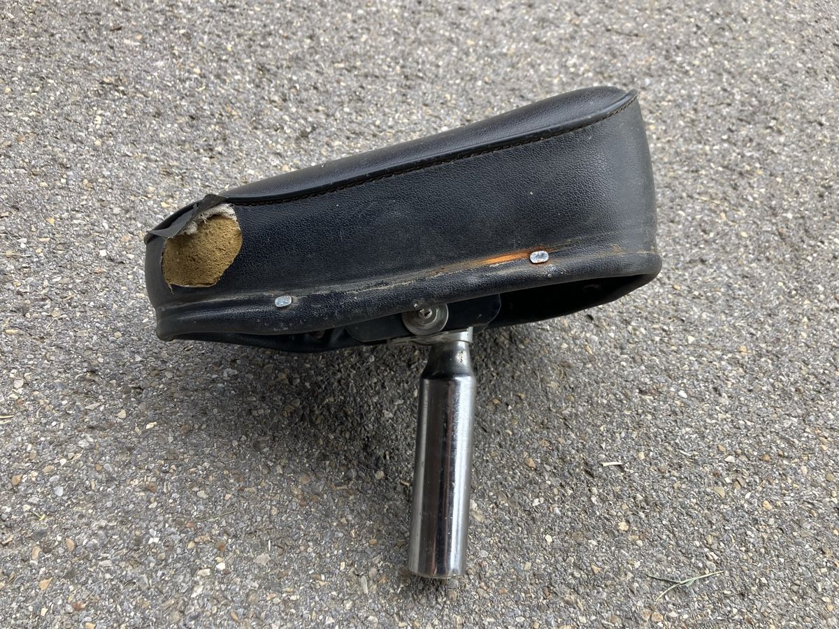 Pièces pour mobylette: Mofa Sattel  – D'occasion à Andwil SG par Kaltbrunner 1