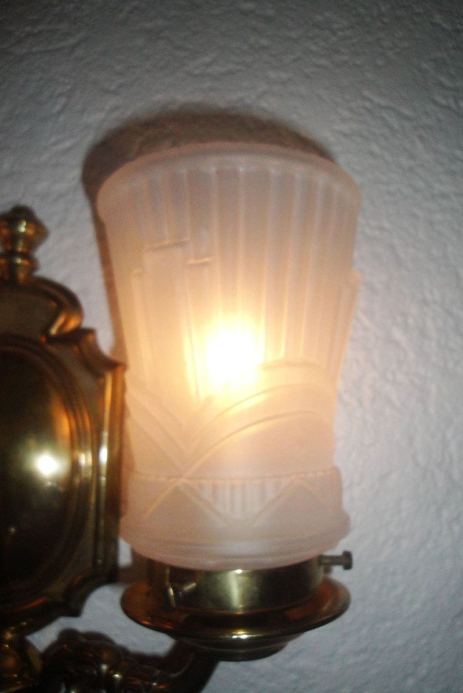 Lampade: Tischleuchte aus Messing und Glas – Usato da Zürich venduto da Paykan 5
