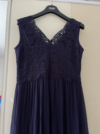 Wunderschönes blaues Abendkleid