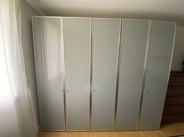 Kleiderschrank Hochglanz Grau