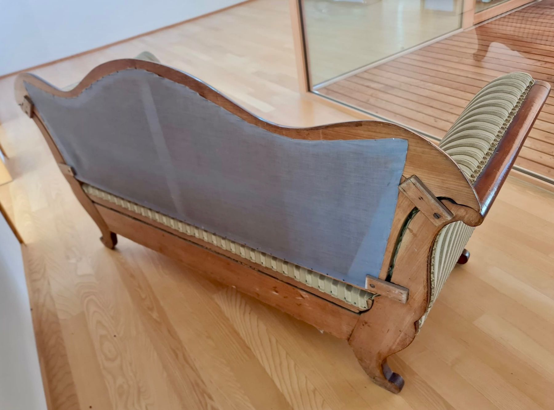 Sofas: Biedermeier Sofa antik – Gebraucht aus Montlingen von  2