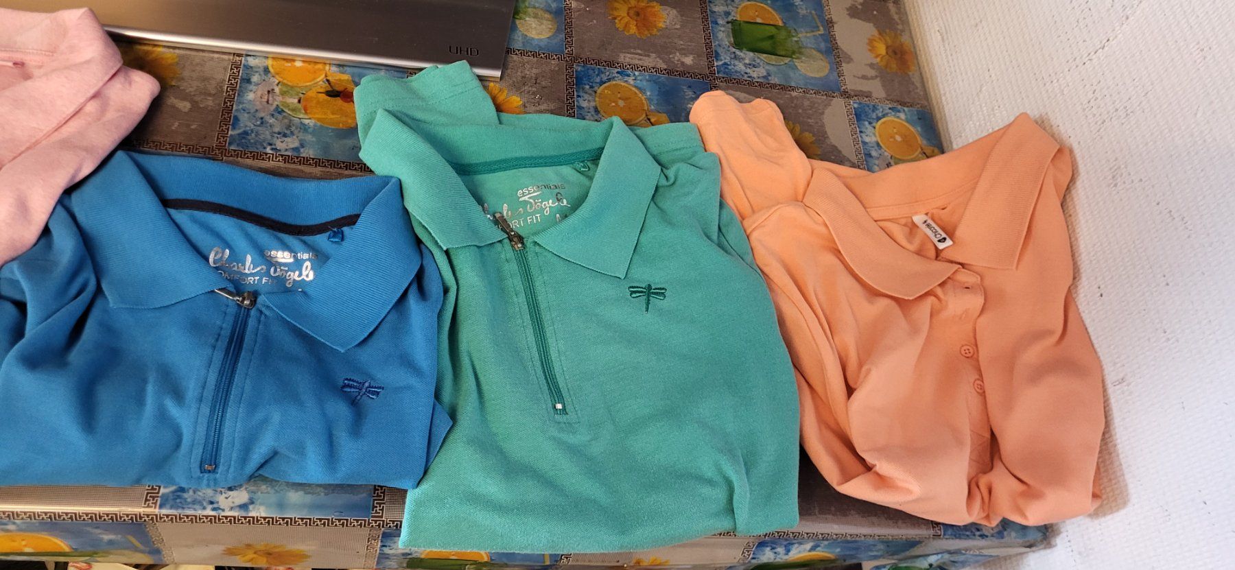 T-Shirts: T-SHIRT 6 stück – Gebraucht aus LUZERN von picci01 1