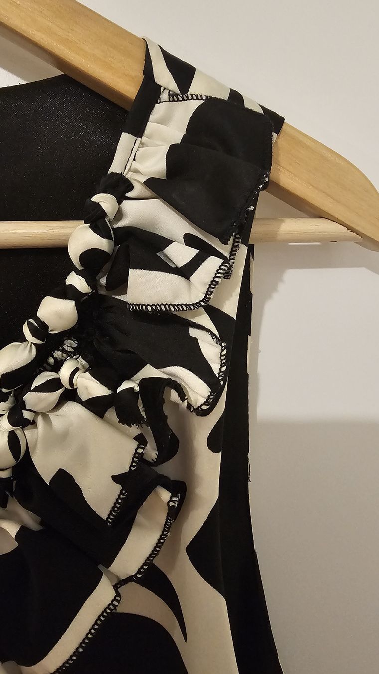 Vestiti: Robe d'été rayée avec jolis décor devant taille 42 – Usato da Nax venduto da mojy 3