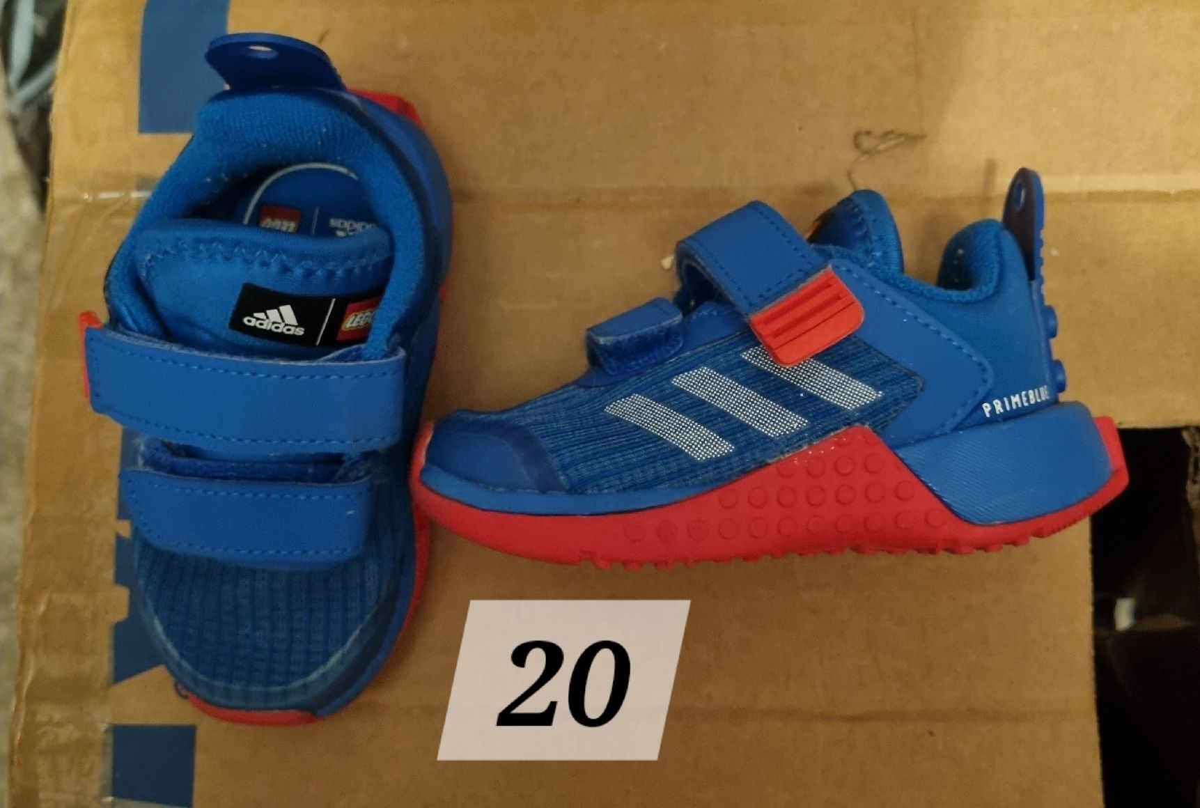 Adidas Scarpe per ragazzi: Chaussures Adidas – Nuovo (secondo la descrizione) da Vétroz venduto da ValCortex