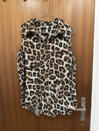 Top Damen Leopardprint Grösse 44 neuwertig