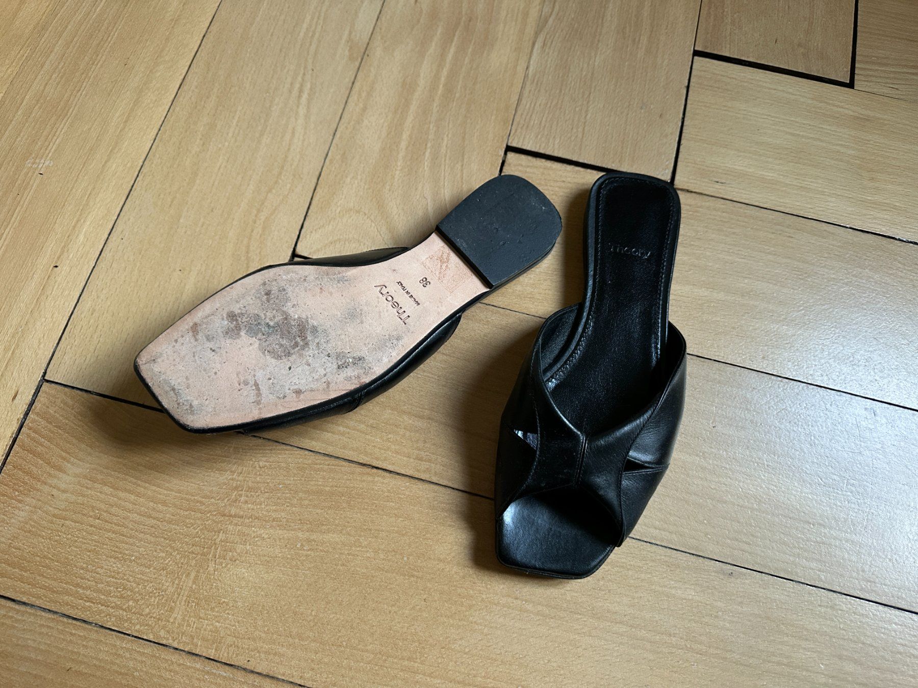Damenschuhe: THEORY - Leder Sandale schwarz 38 – Gebraucht aus Zürich von Diazaio 3