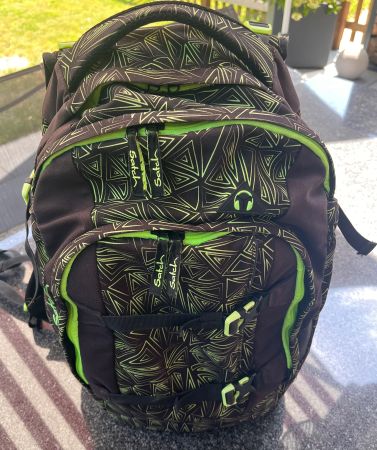 Satch Rucksack schwarz/grün