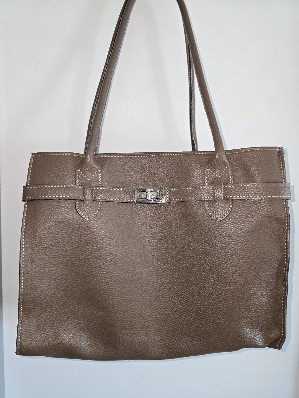 Borse da donna: Handtasche Leder taupe – Usato da Oberweningen venduto da tigerwutz