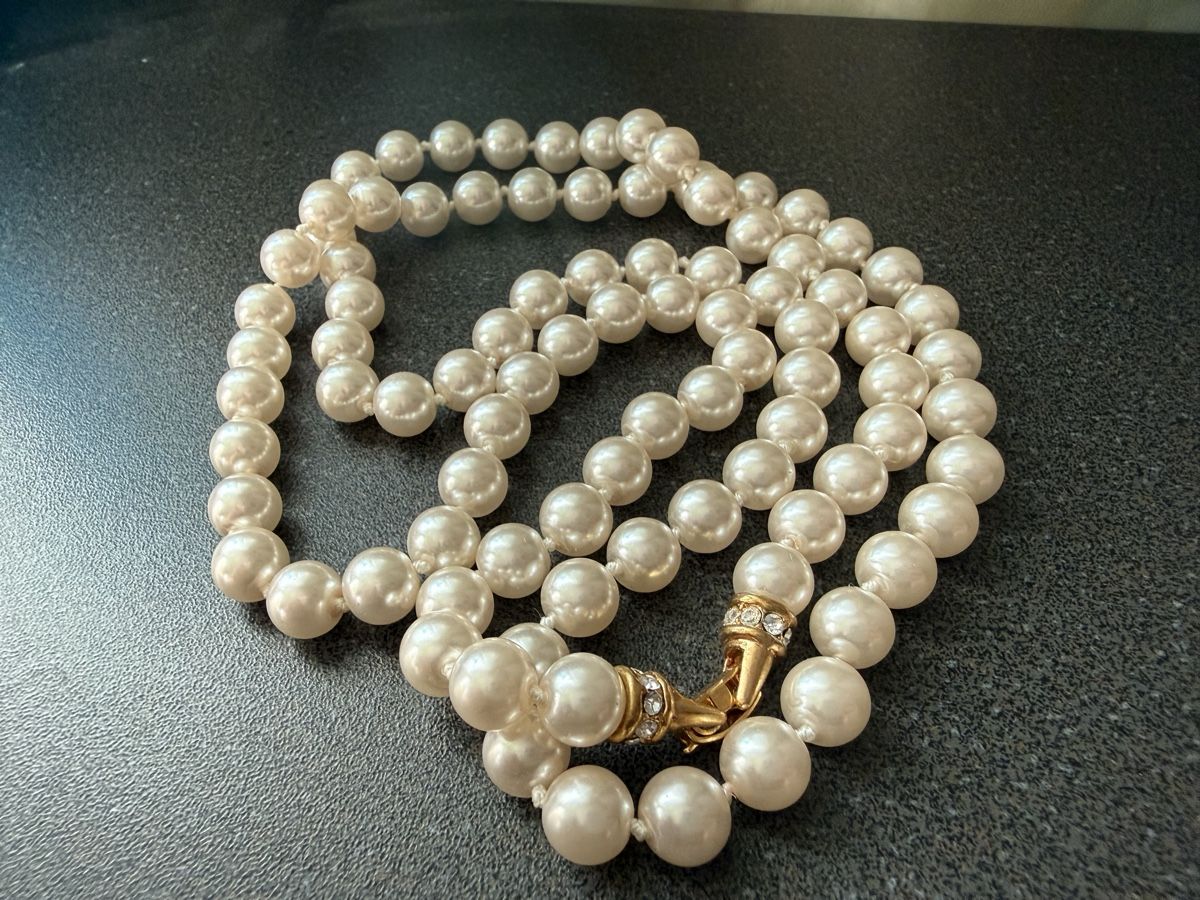 Catenine: Vintage Perlenkette mit Strassverschluss – Usato da Lamone venduto da LaCantinaMagica 4