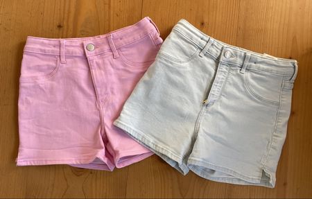Comme NEUFS - 2 shorts d'été T 152 (11/11ans)