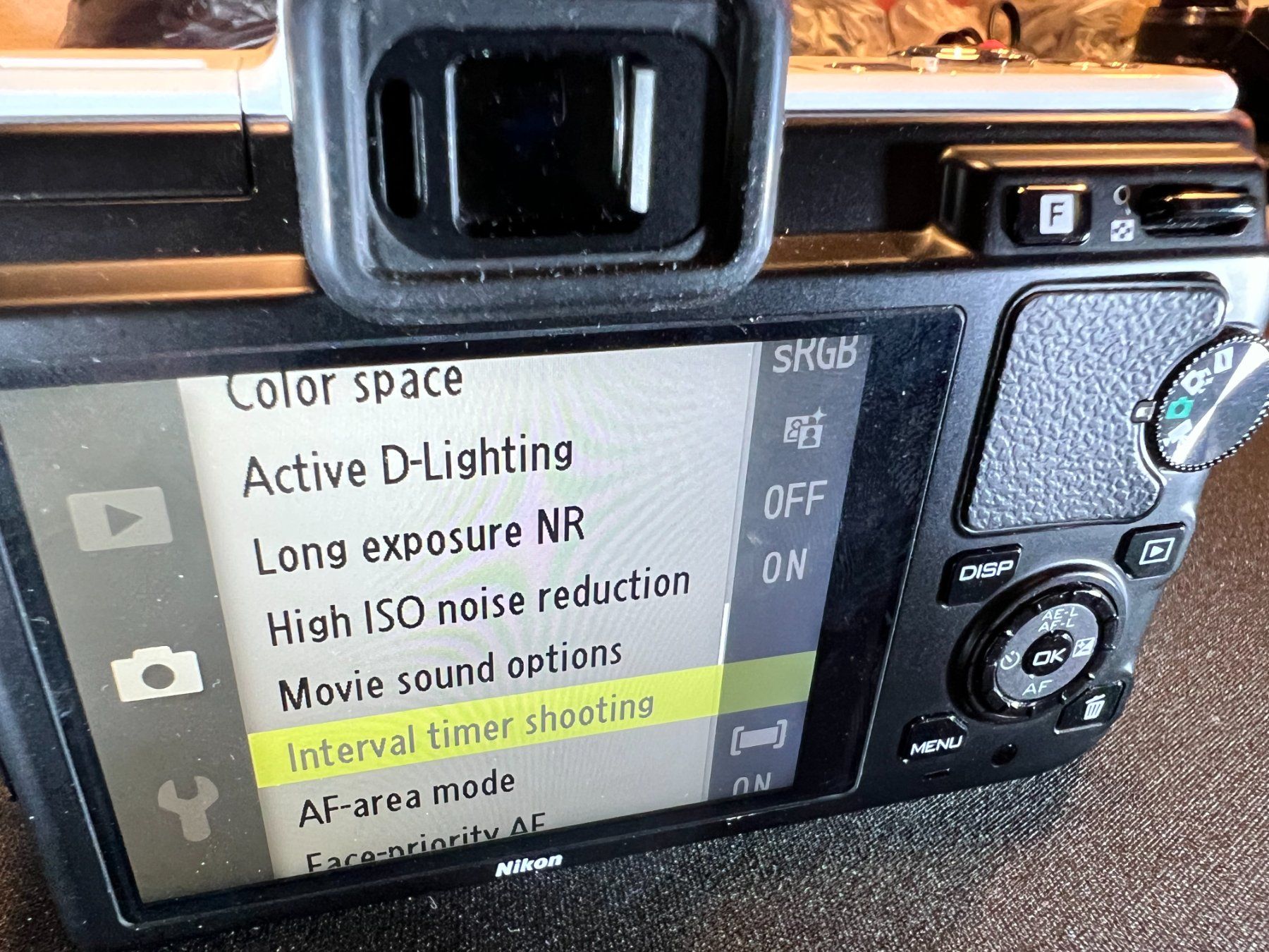Nikon Fotocamera: Nikon 1 V1 mit Objektiv – Usato da Uster venduto da Stoessda 3