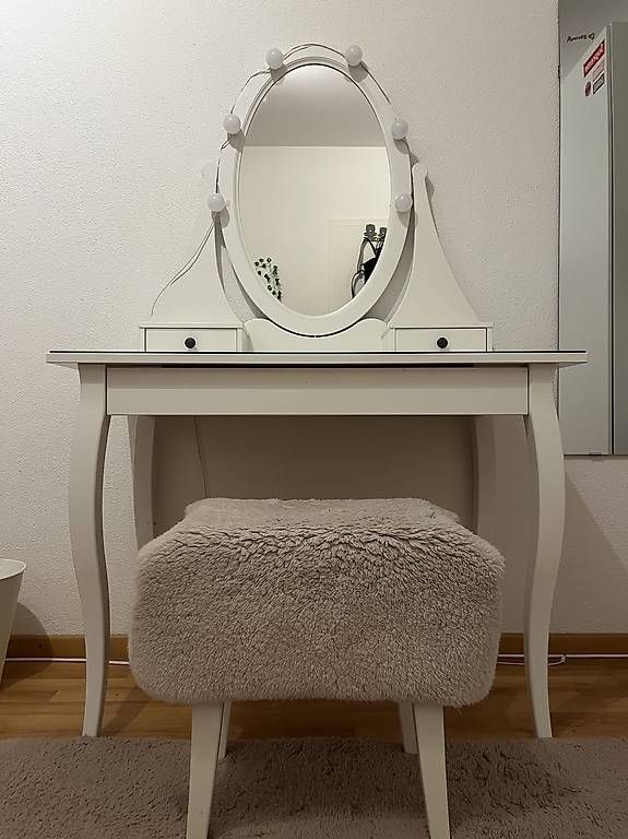 Ikea Tavoli da trucco: Schminktisch – Usato da Fehraltorf venduto da rosetta11