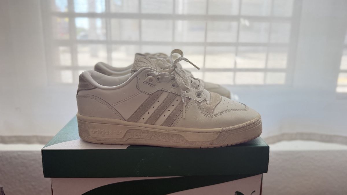 Adidas Chaussures hommes: Baskets basses Adidas Rivalry beige taille 39 2/3  – D'occasion à Boniswil par sol_rr6s 6