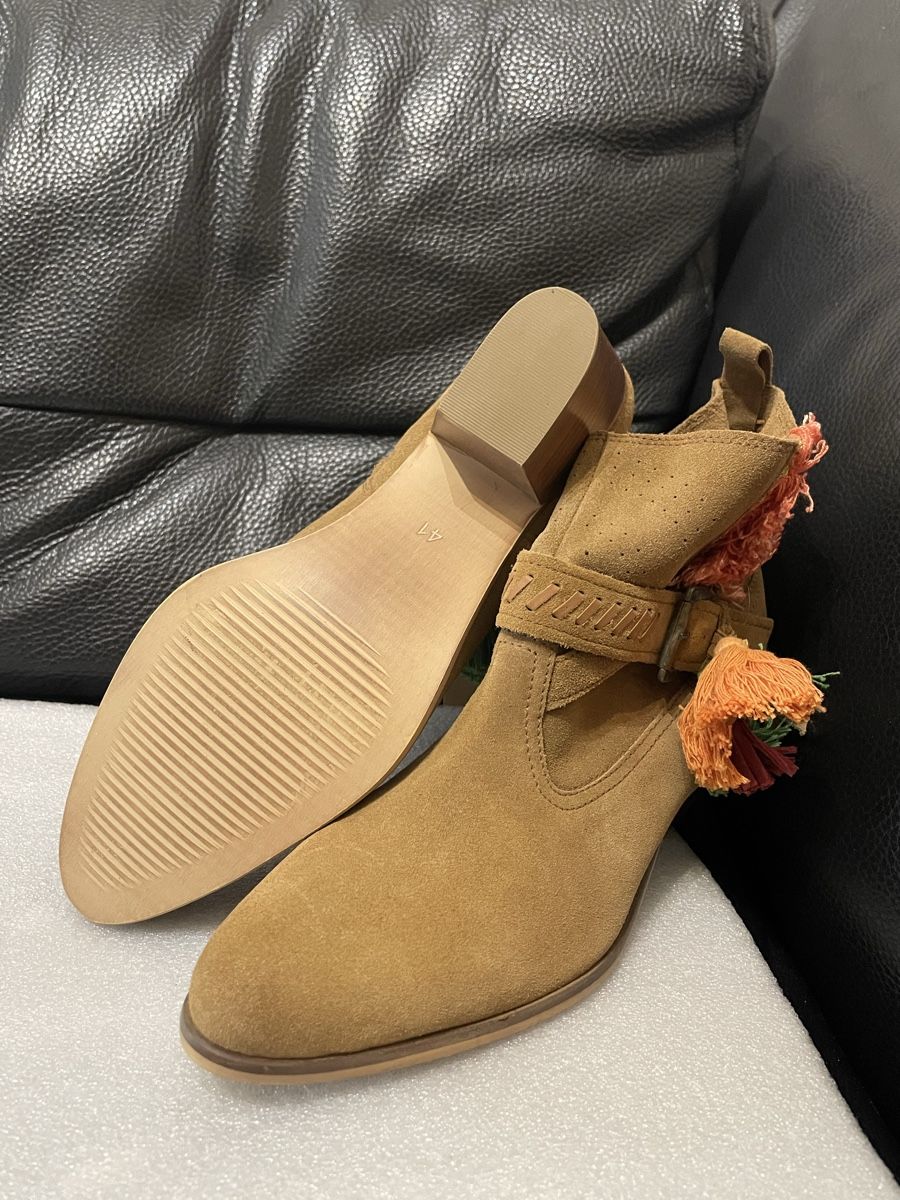 Scarpe da donna: Bottines style Boho neuves pointure 41 – Nuovo e nell'imballaggio originale da Carouge GE venduto da ynj_8ndx 3