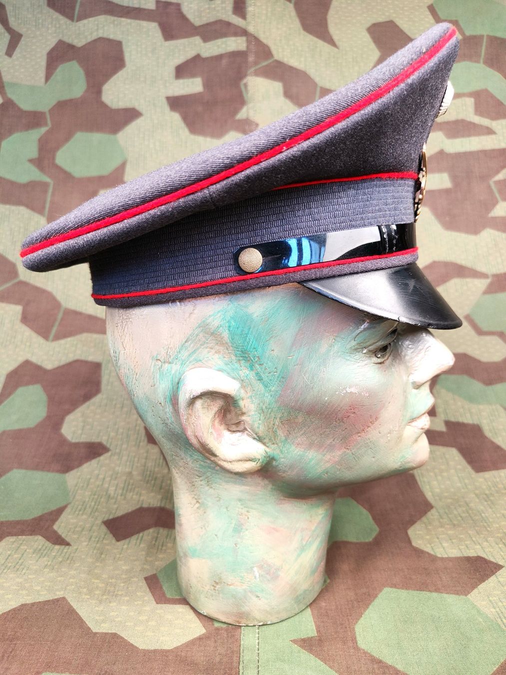 Uniformi: Schirmmütze Panzertruppen – Usato da Bauma venduto da SwissMilitaria 5
