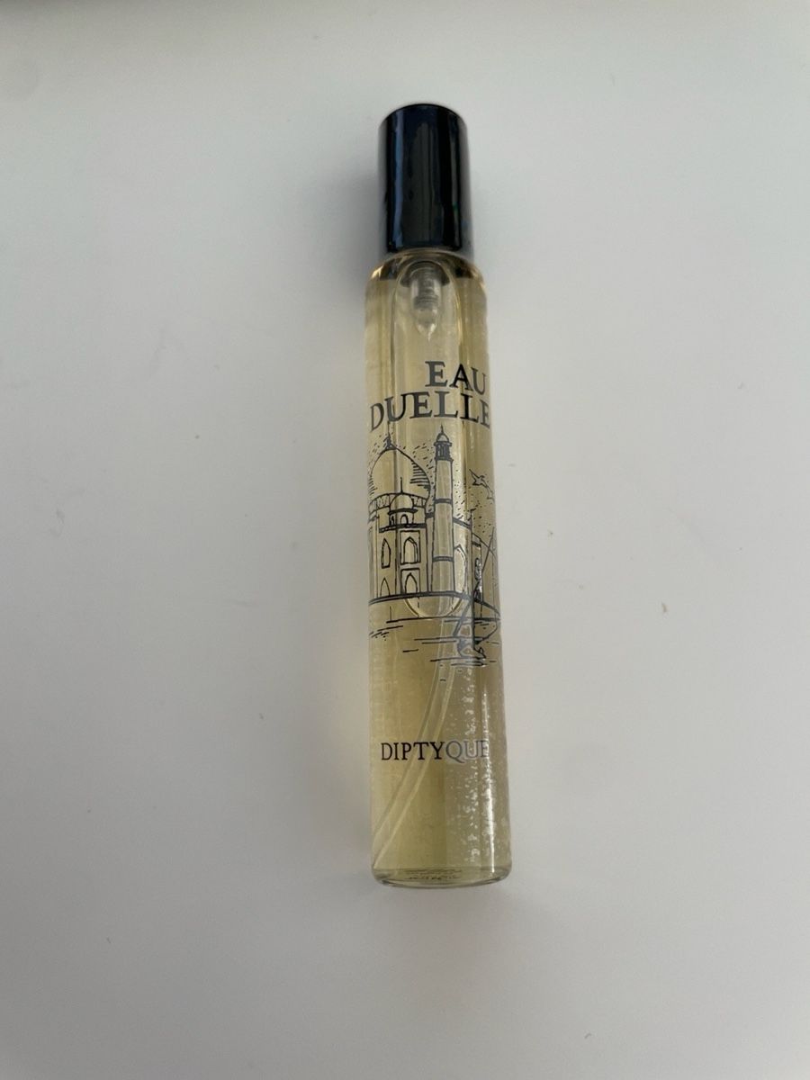 Diptyque Profumi & Eau de Toilette: Diptyque Eau Duelle 10 mL Travel Spray – Nuovo e nell'imballaggio originale da Zürich venduto da joj_q96b