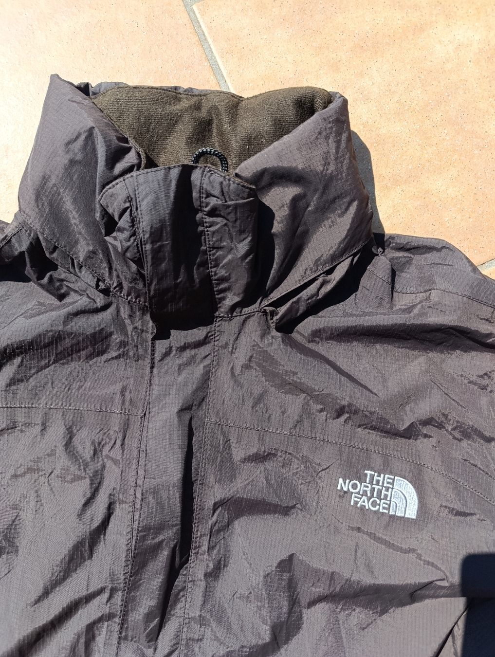 North Face Giacche: Regenjacke The North Face Gr M – Usato da Waltenschwil venduto da Bodensee84 1