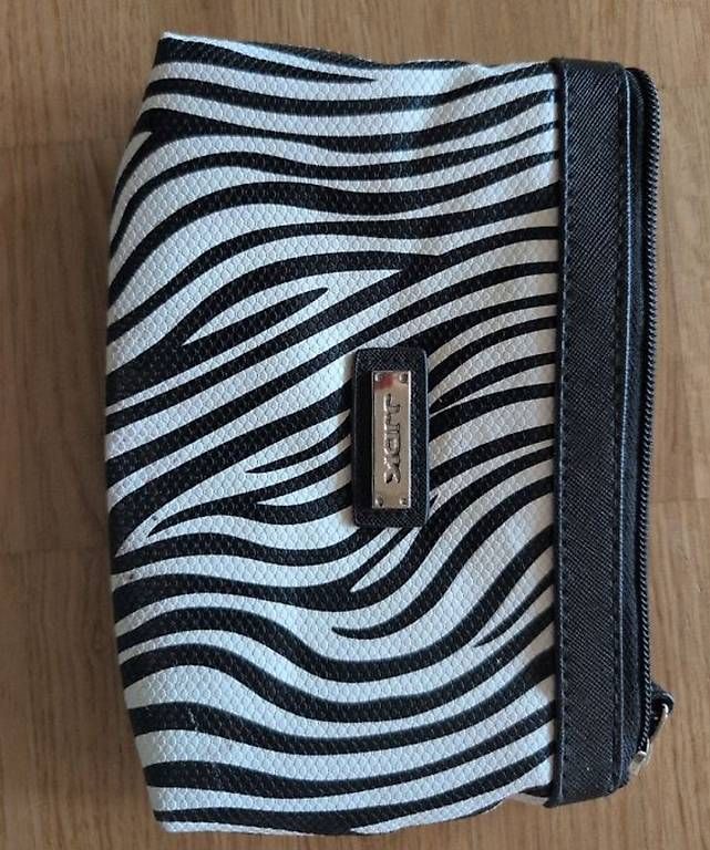 Custodie per cosmetici: Schminktasche & Necessaire Set - Zebra Muster – Usato da Lostorf venduto da HappyFlohmarkt 1
