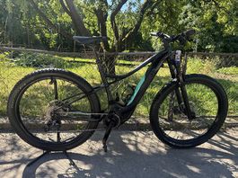 E-BIKE / SPECIALIZED LEVO / 25 km/h