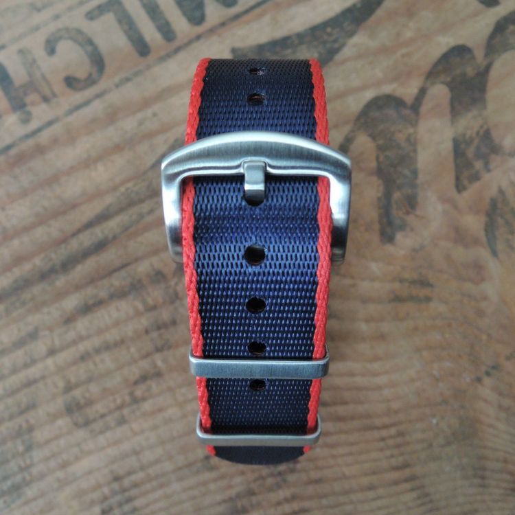 Bracciali & Braccialetti: NATO-Strap 22 mm – Nuovo e nell'imballaggio originale da Zürich venduto da Nato-Strap 3