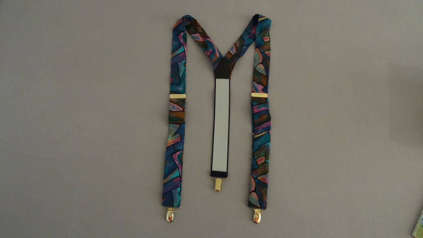 Altro in  Abbigliamento & Accessori: Hosenträger mit Fliege, bunt – Usato da Cham venduto da brire87 2