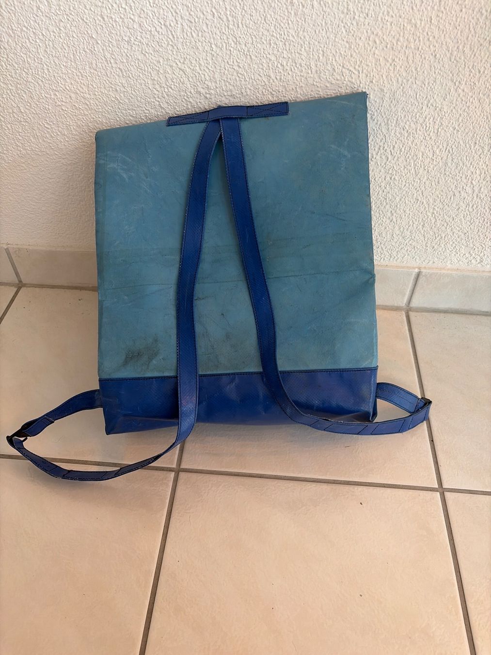Freitag Zaini: FREITAG Rucksack wenig gebraucht – Usato da Zürich venduto da fabsito 2
