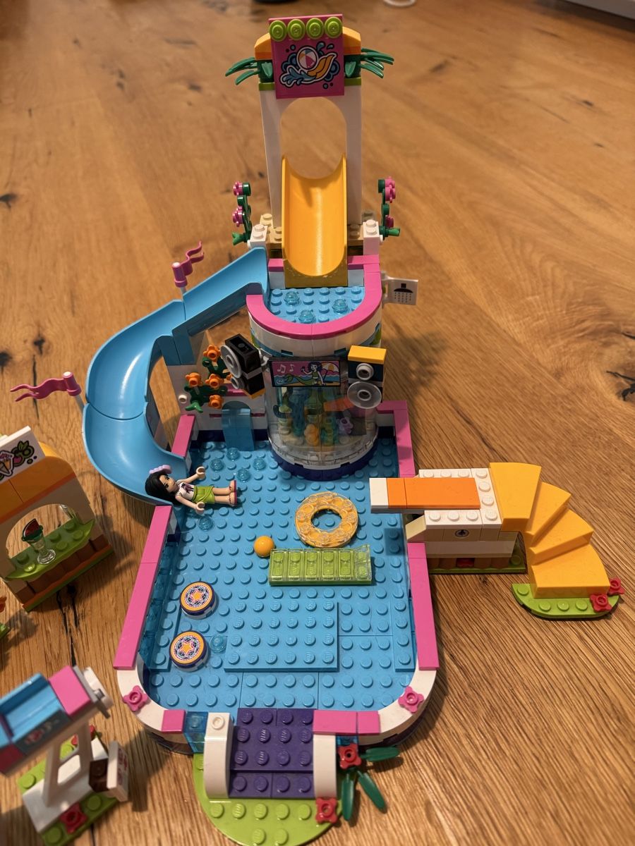 Lego Jeux de construction: Lego Friends 41313 Pool-Party Set & weitere Sets – D'occasion à Oberkirch LU par Kusi750 2