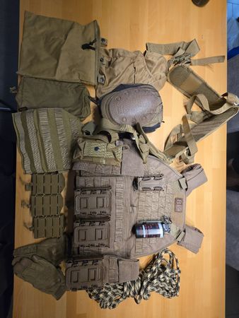 Airsoft Equipment günstig abzugeben!