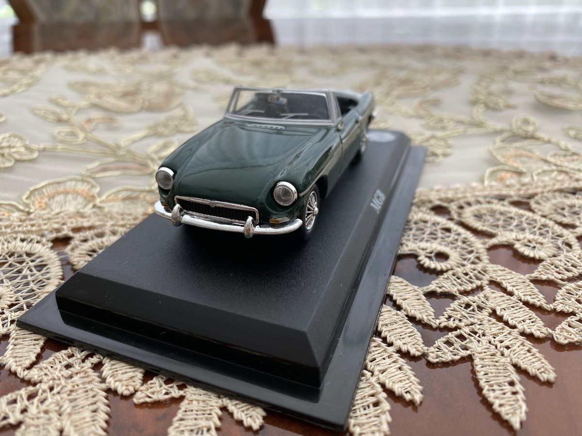 MG Modellini d'auto: MGB – Nuovo e nell'imballaggio originale da St. Margrethen SG venduto da Alfista_159 2