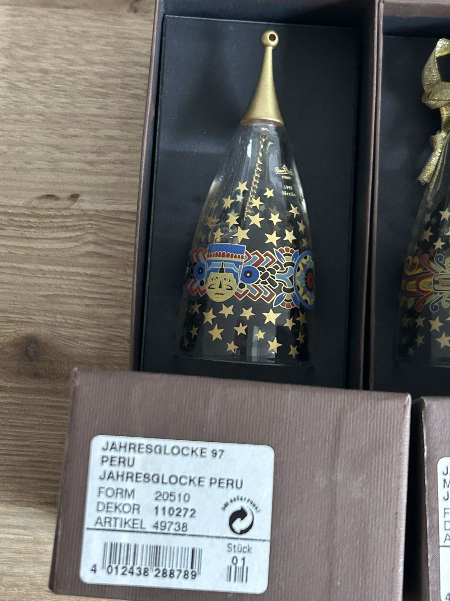 Tutte le decorazioni: 3 Jahreskugeln/Glocken Rosenthal Original – Nuovo e nell'imballaggio originale da möhlin venduto da Caja1 4