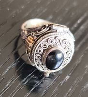 Silberring 925 mit schw. Stein - ca. 5.01 gr. - Gr. 58-59