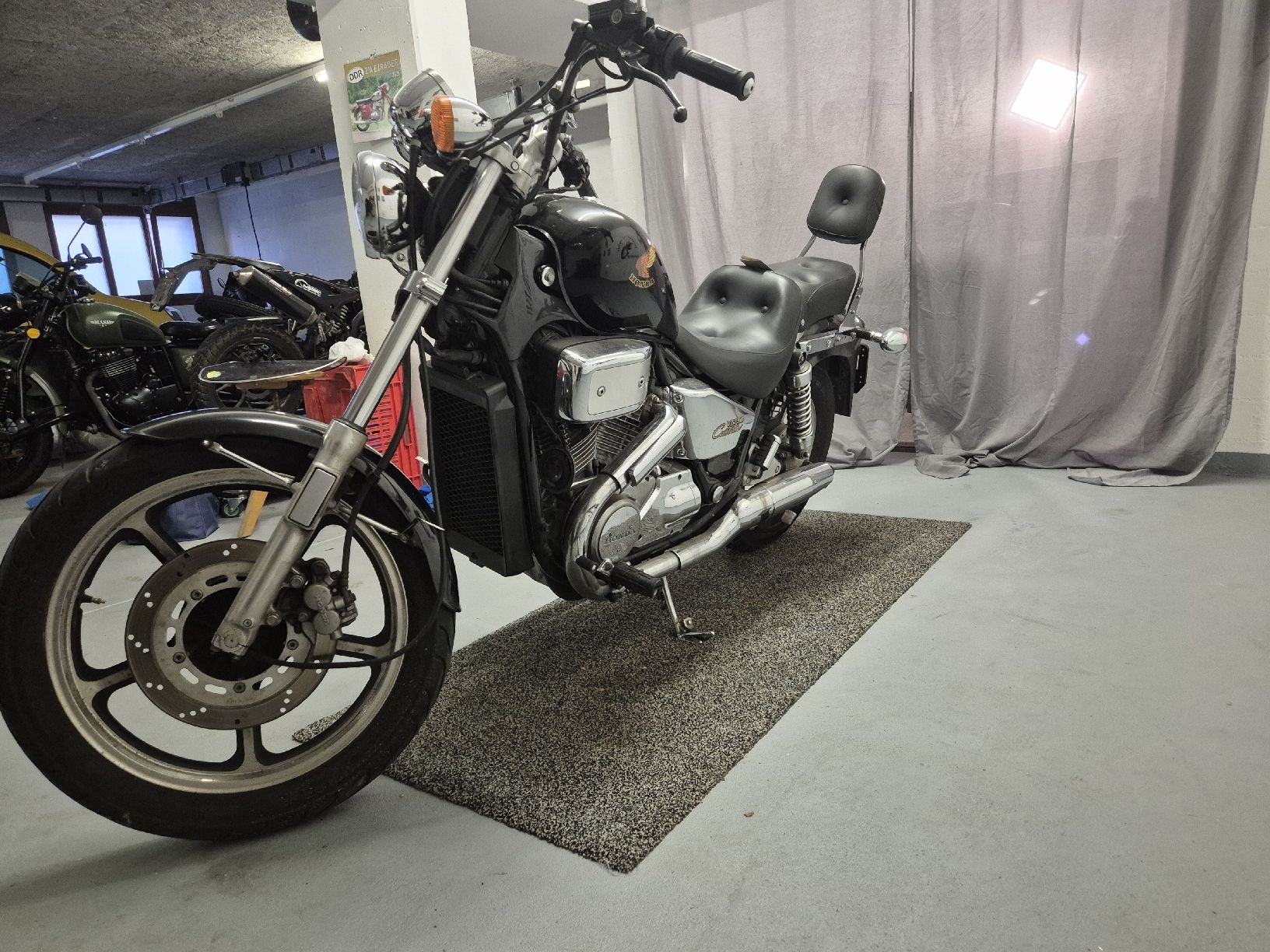 Honda Cruisers: Honda VT 750 C 37kw – D'occasion à Wynau par Bastel87 4