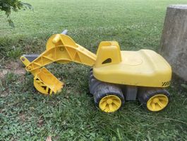 BIG Bobby Car Power Worker Bagger gelb für kleine Baumeister
