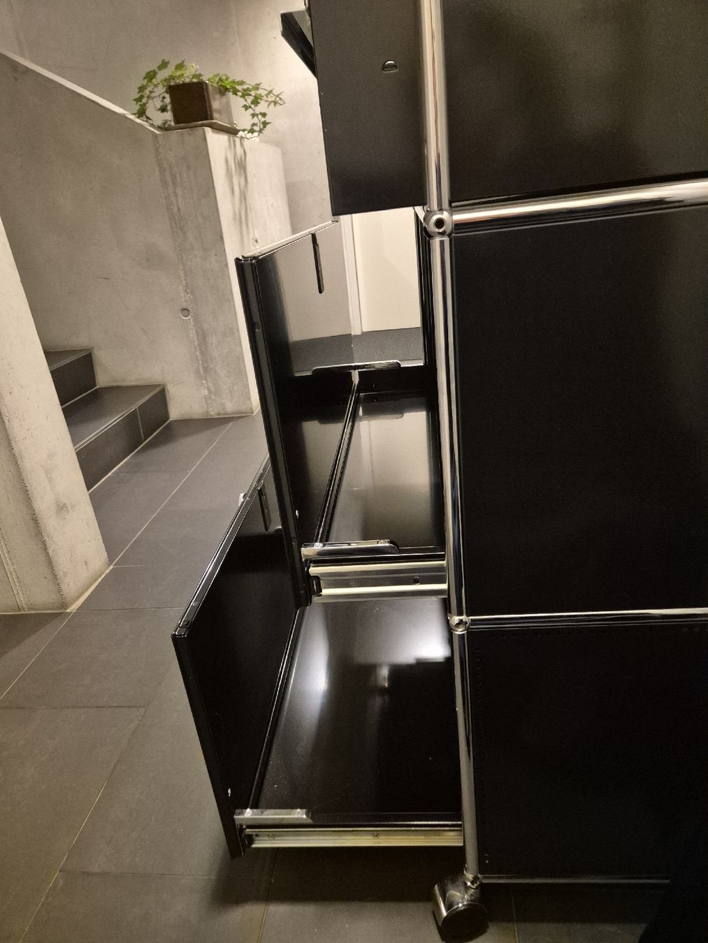 USM Kommoden: USM Haller Highboard schwarz – Neu (gemäss Beschreibung) aus Urtenen-Schönbühl von swan777 3