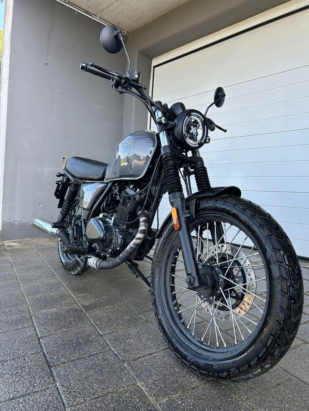 Brixton Motorcycles Strasse: Brixton Cromwell 125 ABS – Gebraucht aus Lütisburg von fab_x9bm