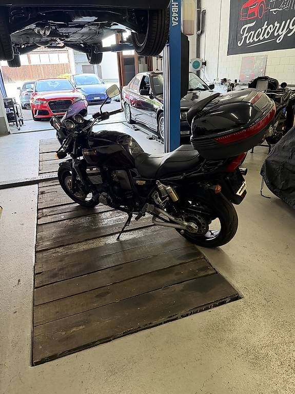 Route: Kawasaki ZXR 1100 – D'occasion à Münchwilen AG par Vinnis 2