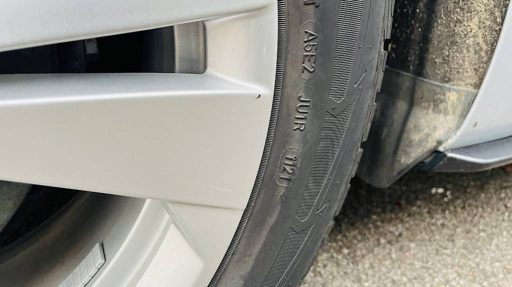 Pneus & Roues: 4 Orginale VW ID3 Winterräder – D'occasion à Schliern b. Köniz par Qdriver01 2