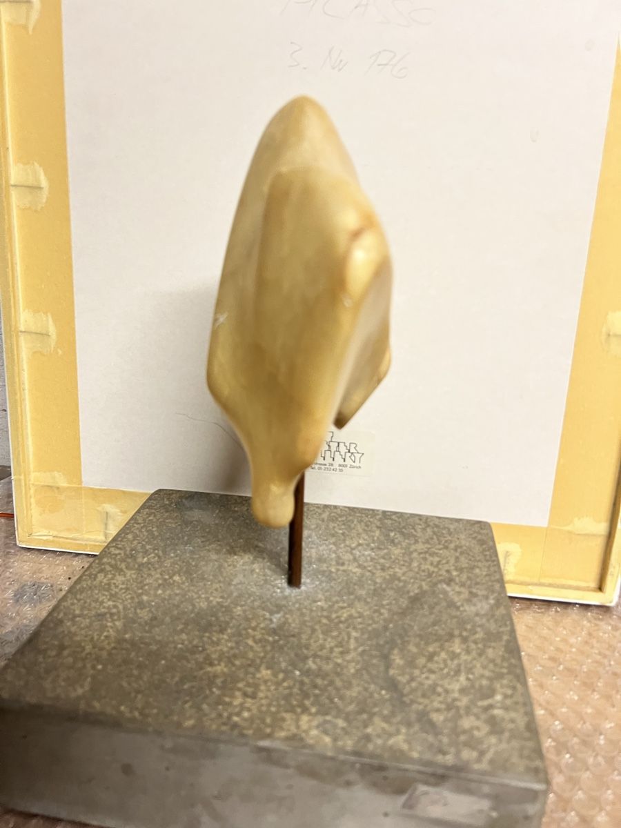 Sculture & Statue: Abstrakt Alabaster Skulptur Sign.. – Usato da Hombrechtikon venduto da vespa1954 1
