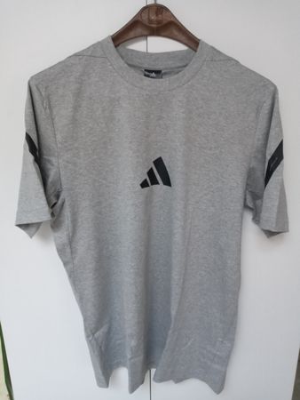 T-shirt Adidas original, gr. L